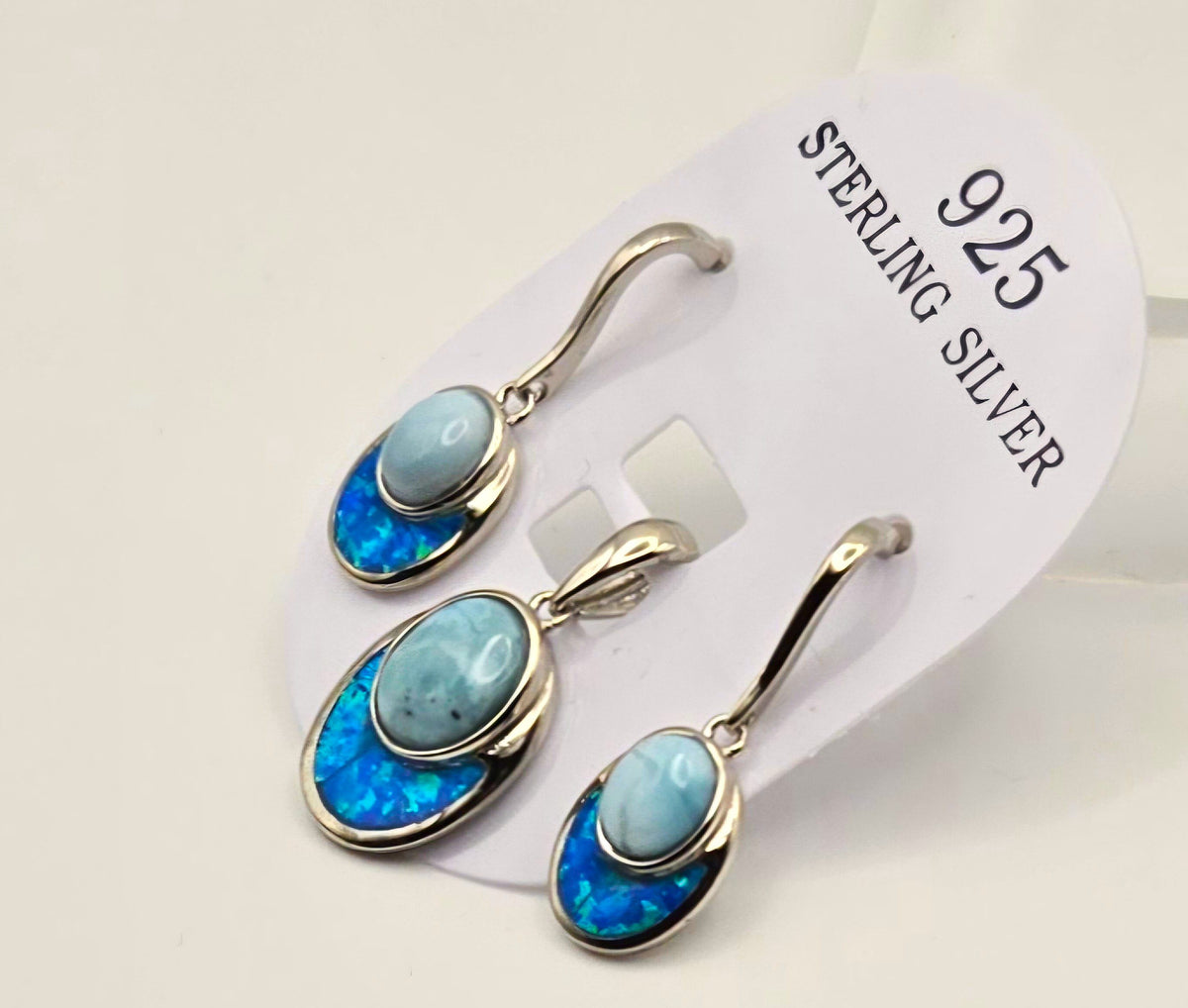 Earring and Pendant set